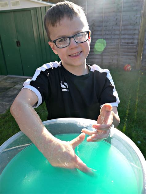 Inside the Wendy House: Gelli Baff and Slime Baff Review