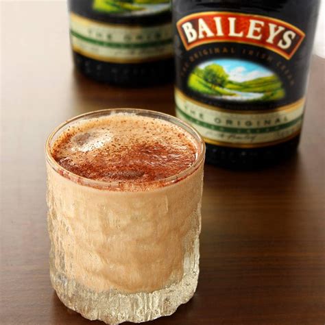 Homemade Baileys Irish Cream - The Petite Cook