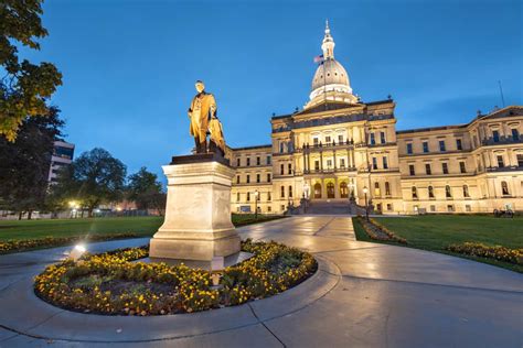 Why Is Lansing The Capital Of Michigan? - Best Hotels Home