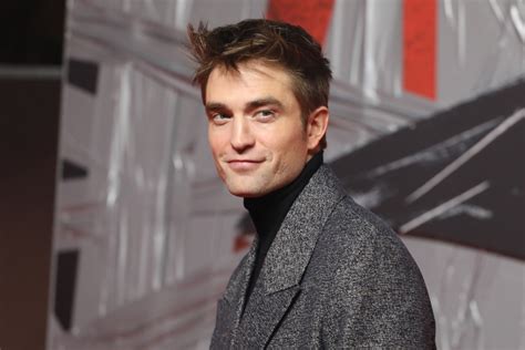 Robert Pattinson Says His Batman Voice Sounded 'Absolutely Atrocious ...