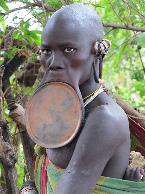 The Surma People of the Omo Valley : also known as the Suri People : Ethiopia - Excelman ...