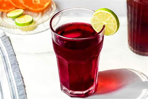 Agua de Jamaica Recipe (Hibiscus Iced Tea)