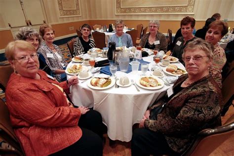 Alumni of St. Luke's Hospital School of Nursing enjoy first gathering in 14 years. | Local News ...