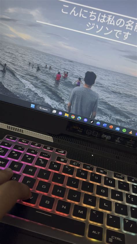 I need help on my keyboard Asus Rog Strix G15 AE : r/ASUSROG