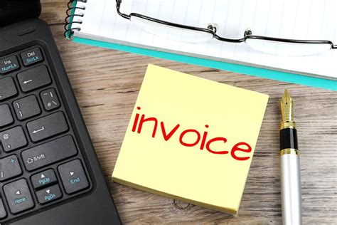 Invoice - Free of Charge Creative Commons Post it Note image