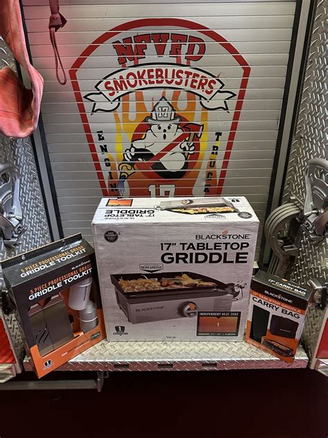 17” Blackstone Griddle & Accessories – New Franklin Fire Company