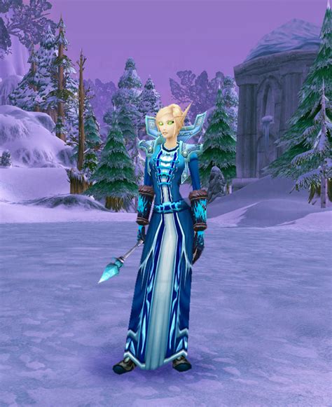 World of Warcraft transmogrification guide: Cloth winter set for mage, priest and warlock