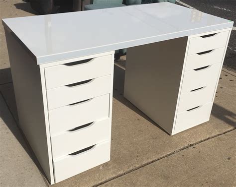 Uhuru Furniture & Collectibles: White Desk with 10 Drawers - $75 ...