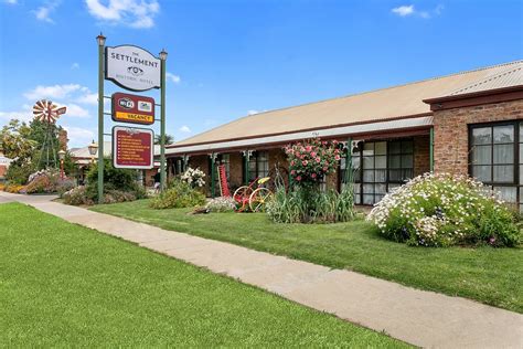 THE SETTLEMENT HISTORIC HOTEL (AU$98): 2022 Prices & Reviews (Echuca) - Photos of Hotel ...