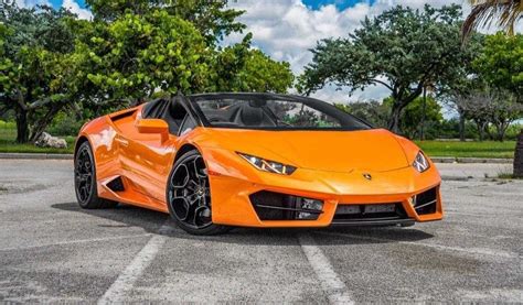 Rent Lamborghini Huracan LP610 Spyder Orange in Miami