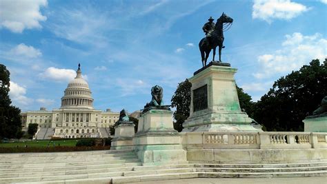 A Walking Guide To Washington, D.C.'s Monuments
