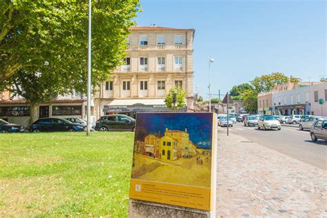 Vincent Van Gogh tour Yellow House Maison Jaune Arles France travel ...