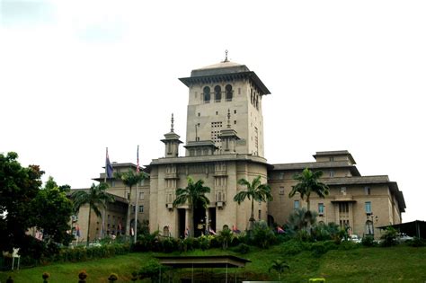 Malaysians made the historic Sultan Ibrahim Building out of 15,000 LEGO ...