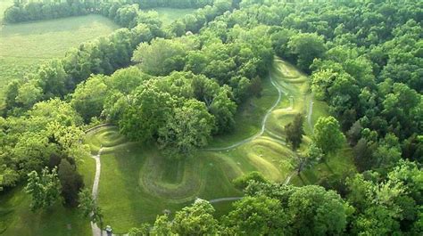 serpent mound ohio | Serpent mound ohio, Ancient aliens, Mysterious places