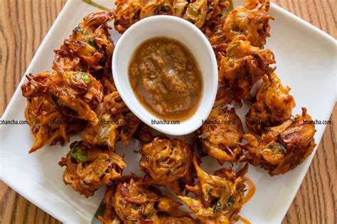 Onion Pakoda Recipe | Onion Pakora Recipe - Bhancha.com