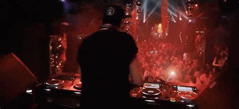 Dj GIFs - Find & Share on GIPHY