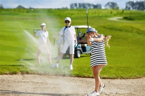 10 Tips For Teaching Kids Golf - UBERGOLF