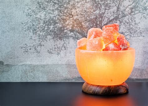 Researched Himalayan Salt Lamp Benefits, Myths & Warning - SelfDecode ...