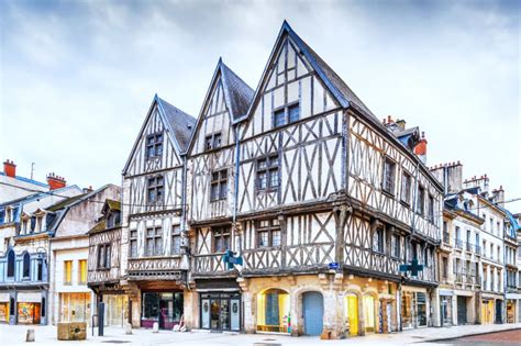 Dijon city: Art, history & mustard in Burgundy's ancient capital