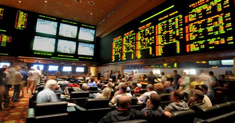 Vegas bookies cheer end of football lockout
