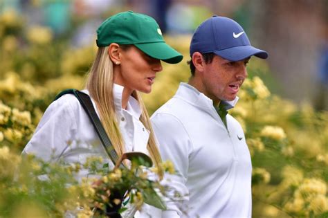 Golfer Rory McIlroy, wife reconcile; divorce dismissed - UPI.com