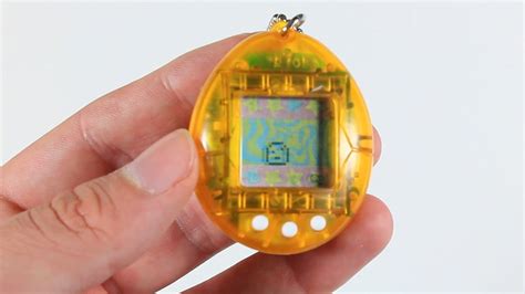 Unboxing Original 1997 Tamagotchi - YouTube