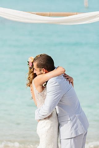 Lindquist Beach Wedding | Villa Serenita Reception | St. Thomas, USVI