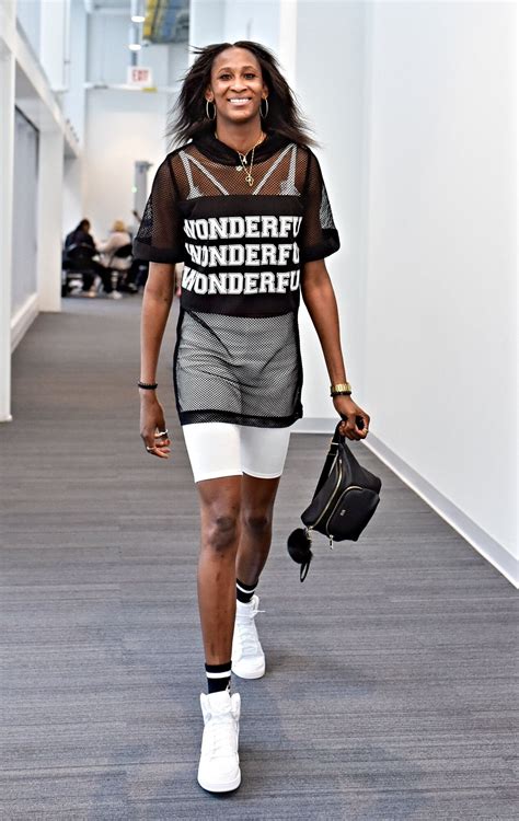 Pin by Pinner on WNBA 2019 | Fashion, Tshirt dress, Shirt dress