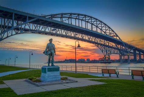 Blue Water Bridge, Port Huron Michigan | Port huron, Port huron michigan, Michigan travel