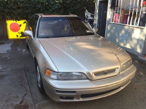 Sell used 94' Acura Legend, 6 Speed, Gold **Classic** in Brooklyn, New York, United States