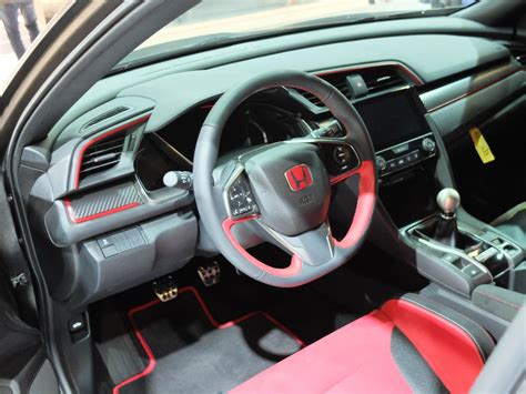 Interior Look: 2018 Civic Type R Prototype | Page 4 | 2016+ Honda Civic ...