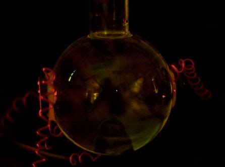 Sonoluminescence experiment: sound into light