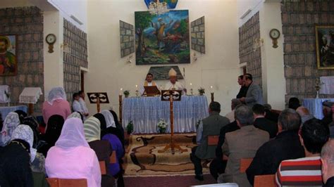 Chaldean liturgy features Syriac dialect and chanting | Catholics & Cultures