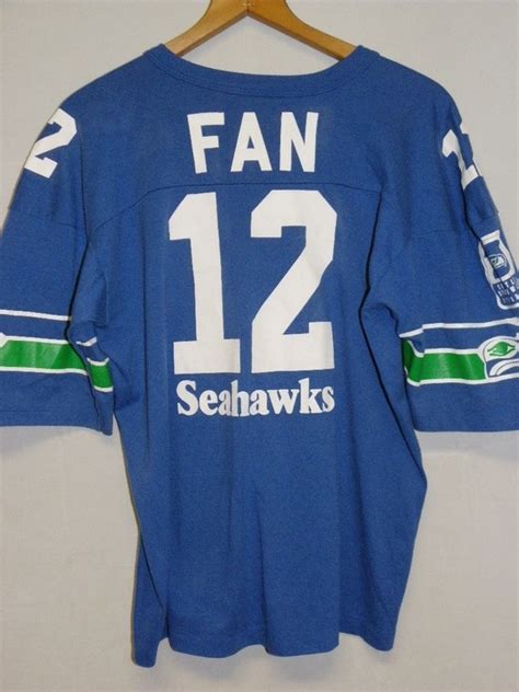 VINTAGE SEATTLE SEAHAWKS 12th Man Jersey T-Shirt Shirt