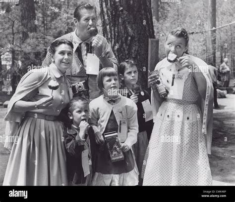 DON DEFORE with his family , wife Marion Holmes , children Penny Lu DeFore , David DeFore , Dawn ...