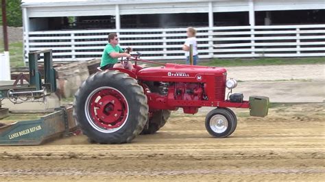 Farmall M Pulling Parts