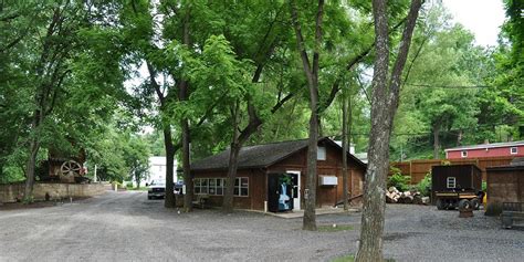 Creekside Campground - Edinburg, VA - RVBuddy.com