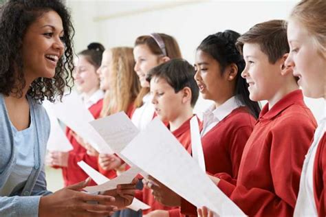 Singing Lessons for Kids: What to Expect and How to Prepare