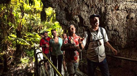 Lava Tube Entrance ⋆ Hawaii Volcano Expeditions