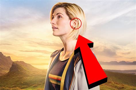 What is Jodie Whittaker's new Doctor Who earring like? New costume ...