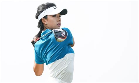 Muni He leads as LPGA Q-Series reaches midway point