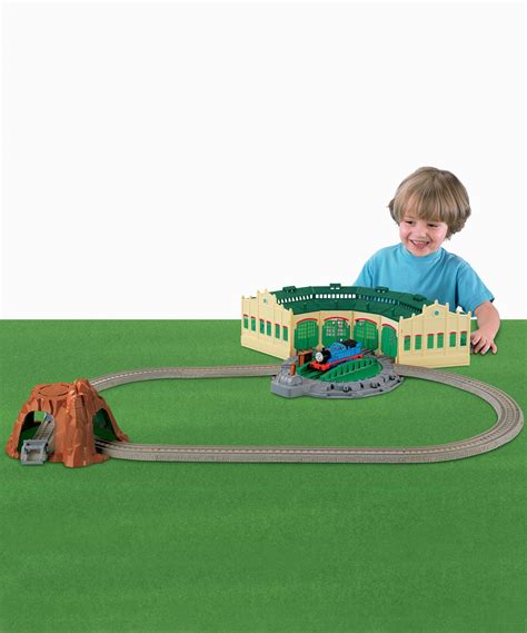 Thomas and Friends TrackMaster Tidmouth Sheds Track Set - trains sets ...