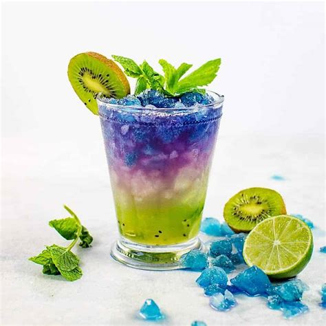 Magical Color Changing Cocktails (Galaxy Cocktails) - The Flavor Bender