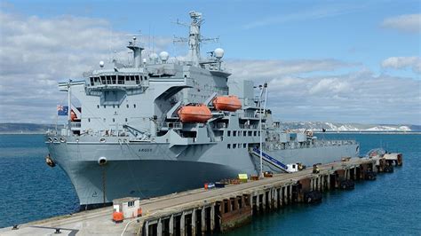 UK to deploy Royal Navy ships to Middle East to 'bolster security ...