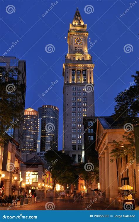 Quincy Market and Custom House Tower at Night Stock Image - Image of people, financial: 20056385