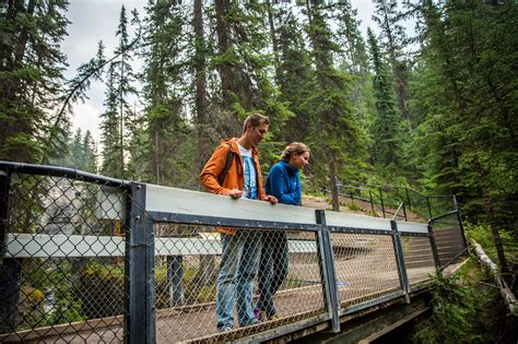 The best hiking guides in Jasper National Park | Tourism Jasper