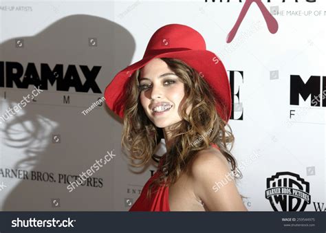 Josie Maran Los Angeles Premiere Aviator Stock Photo 259544975 | Shutterstock