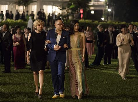 Crazy Rich Asians review: a dazzling, sumptuous success - Vox