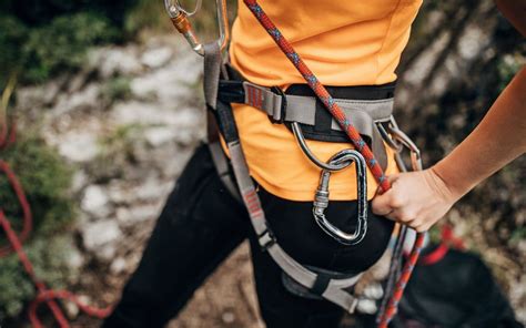 Rappelling Harness vs. Climbing Harness: The Difference - Climb Daily