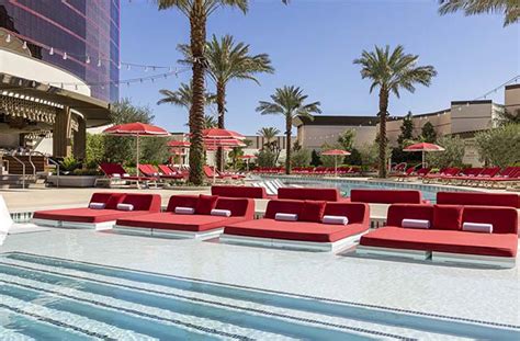 Resorts World Pool | Cabanas & Daybeds | Hours & Photos | Las Vegas